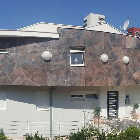 In With Sea View, Terrace, Air Conditioning, Wifi 4328-6 Appartement Trogir