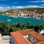 Apartman In With Sea View, Terrace, Air Conditioning, Wifi 4328-6
